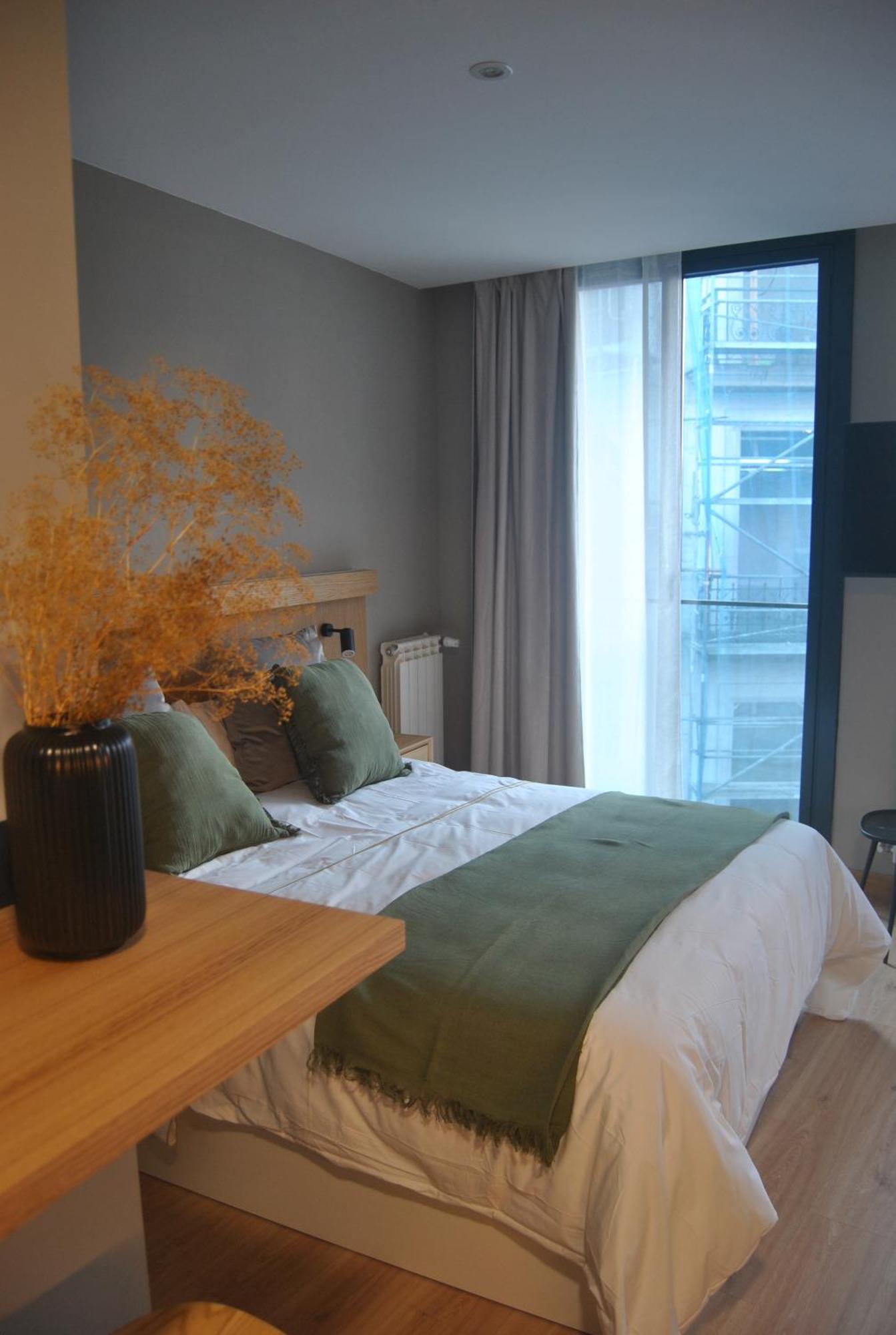 Zalle Oviedo Suites Bagian luar foto